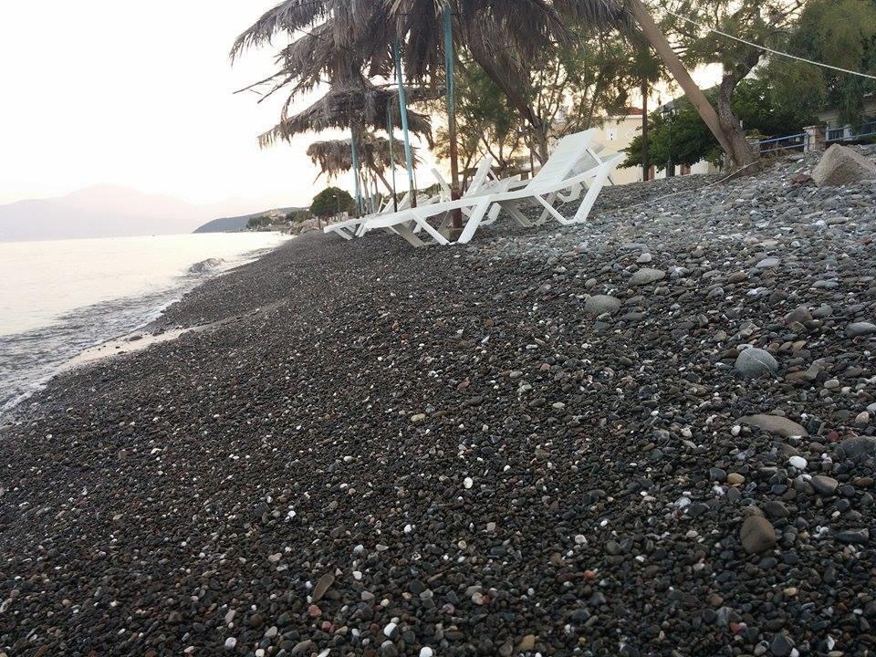 Holiday Tolofona Beach เอราตินี ภายนอก รูปภาพ